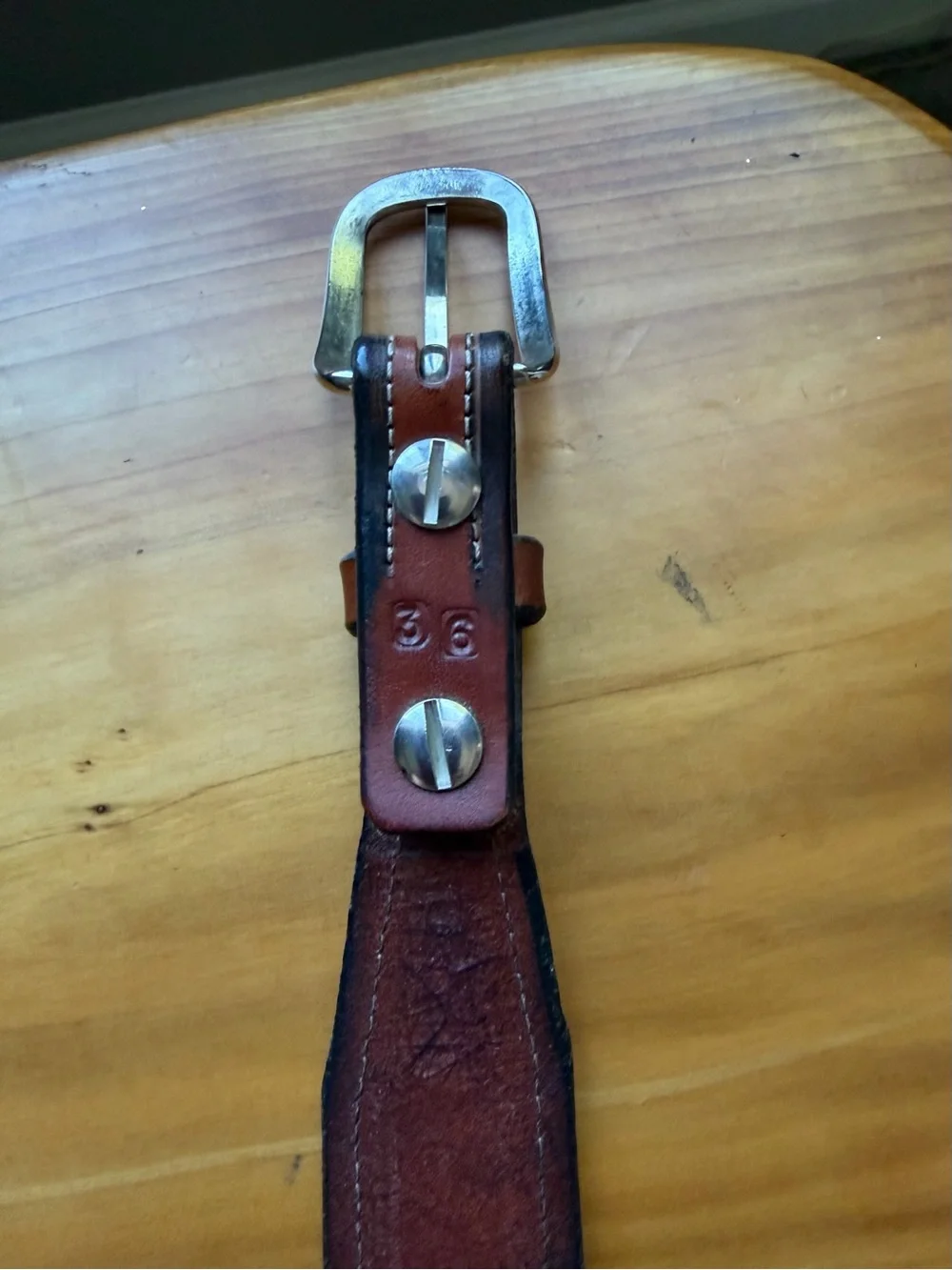 Two-Tone Brown Leather Belt with Contrast Black Edging